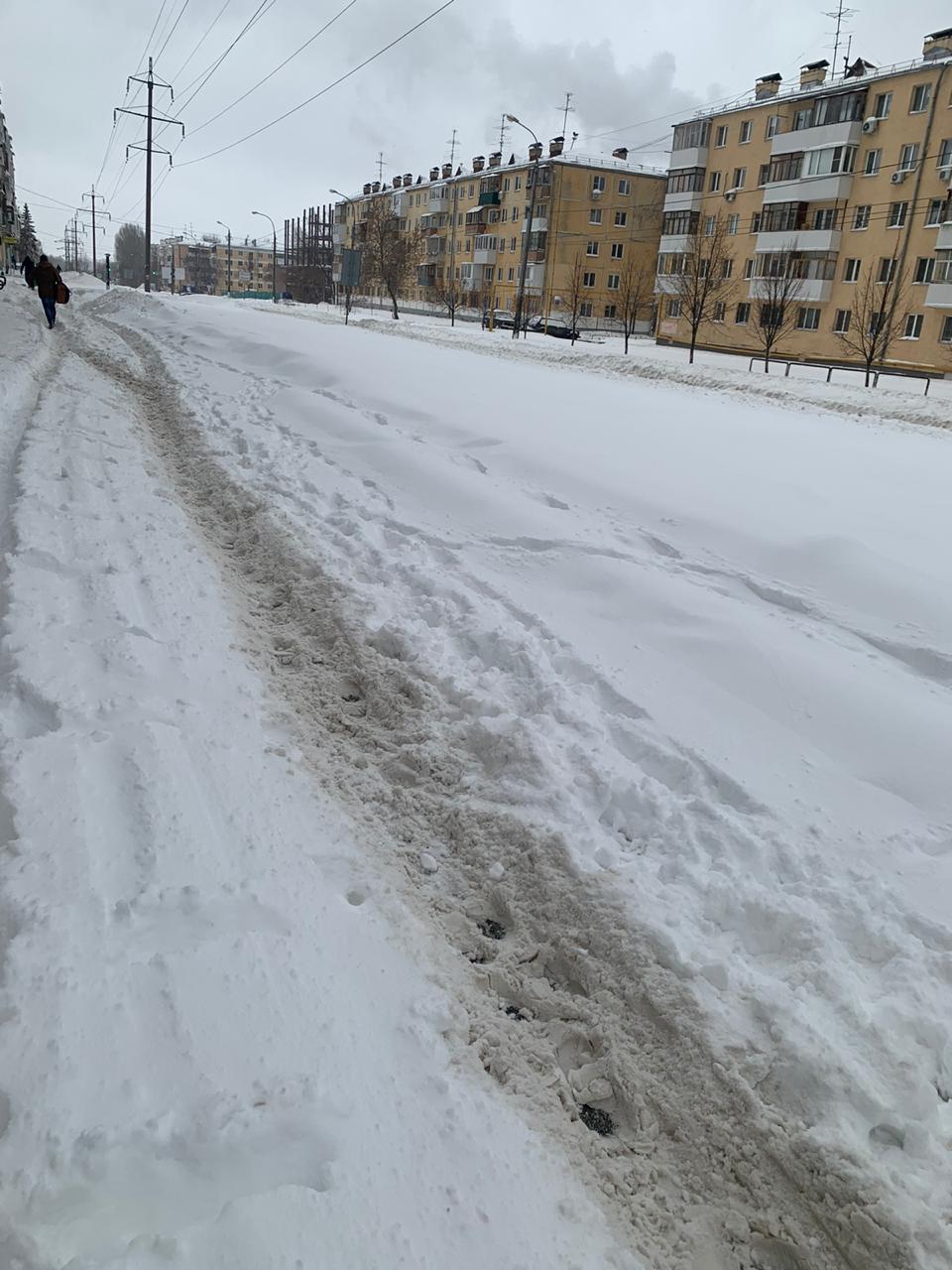 В каких областях выпал снег. Снег в Самаре. Выпавший снег. Сколько снега выпало. Снег в июне.