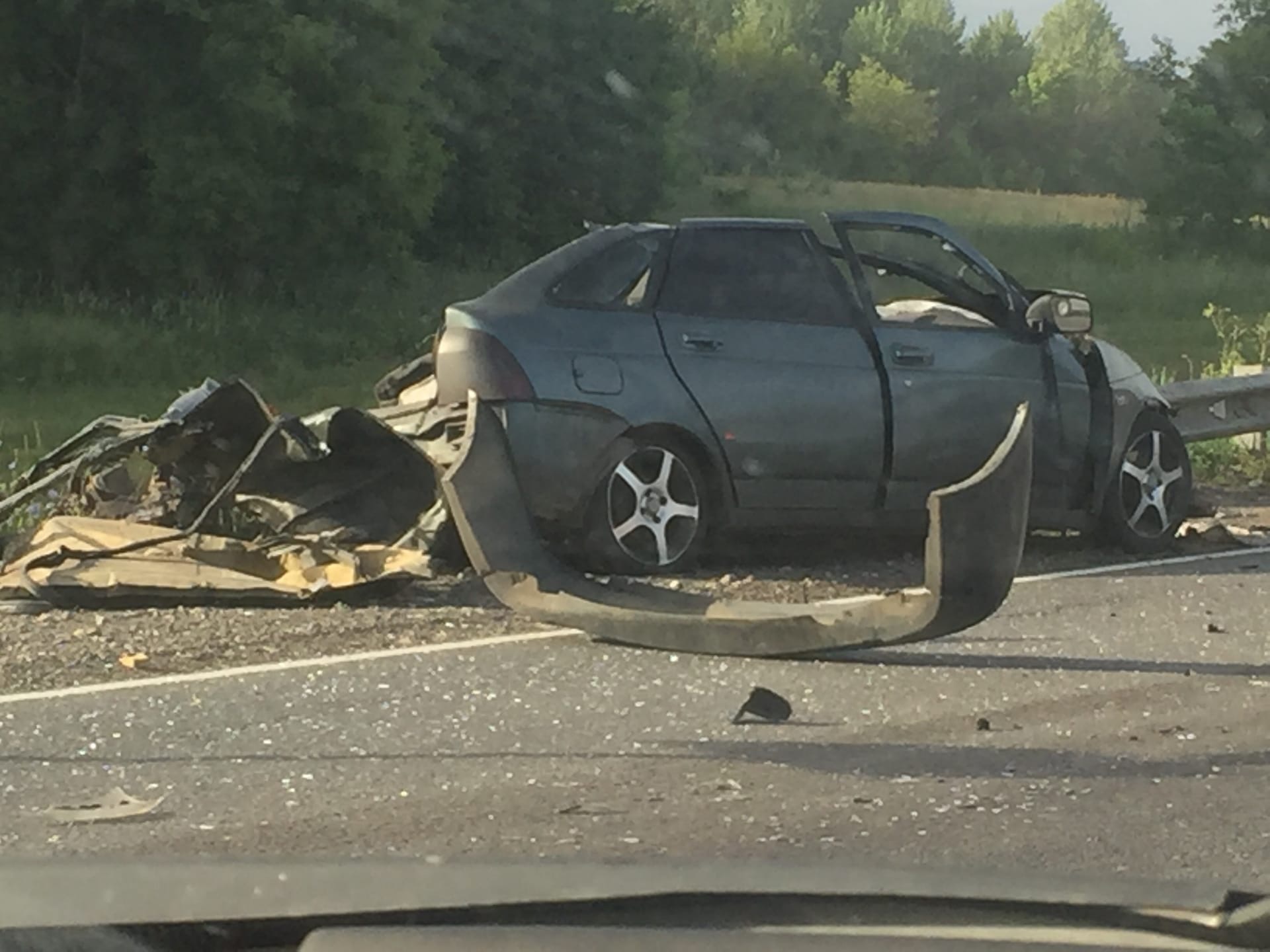 Шансов выжить не было: страшные кадры с места ДТП на трассе М-5 |  16.07.2020 | Самара - БезФормата