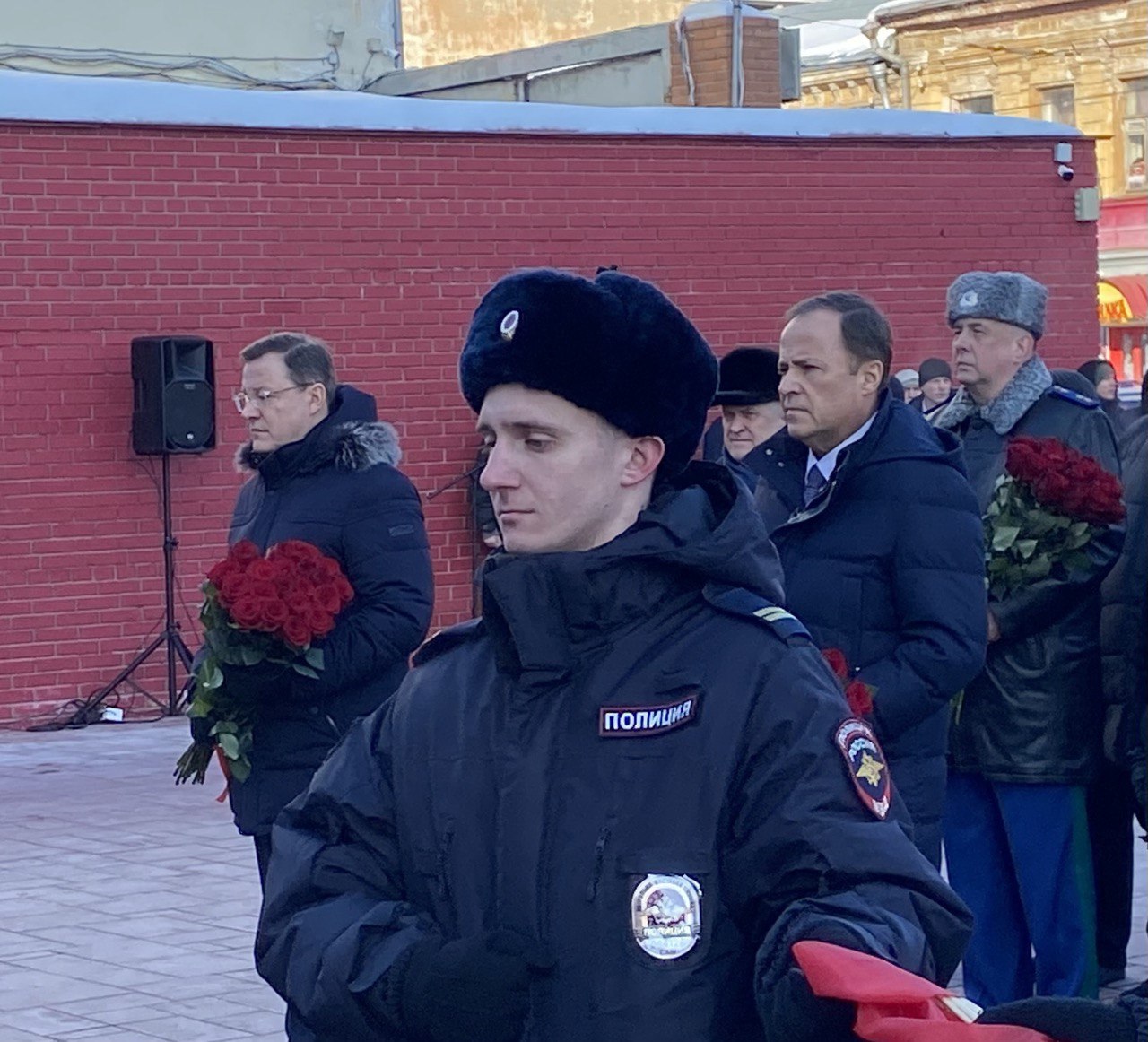 В Самаре почтили память погибших при страшном пожаре в ГУВД – Новости  Самары и Самарской области – ГТРК Самара