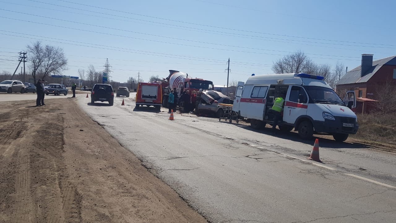 Смертельное ДТП: в Самарской области иномарка врезалась в КАМАЗ |  13.04.2021 | Самара - БезФормата