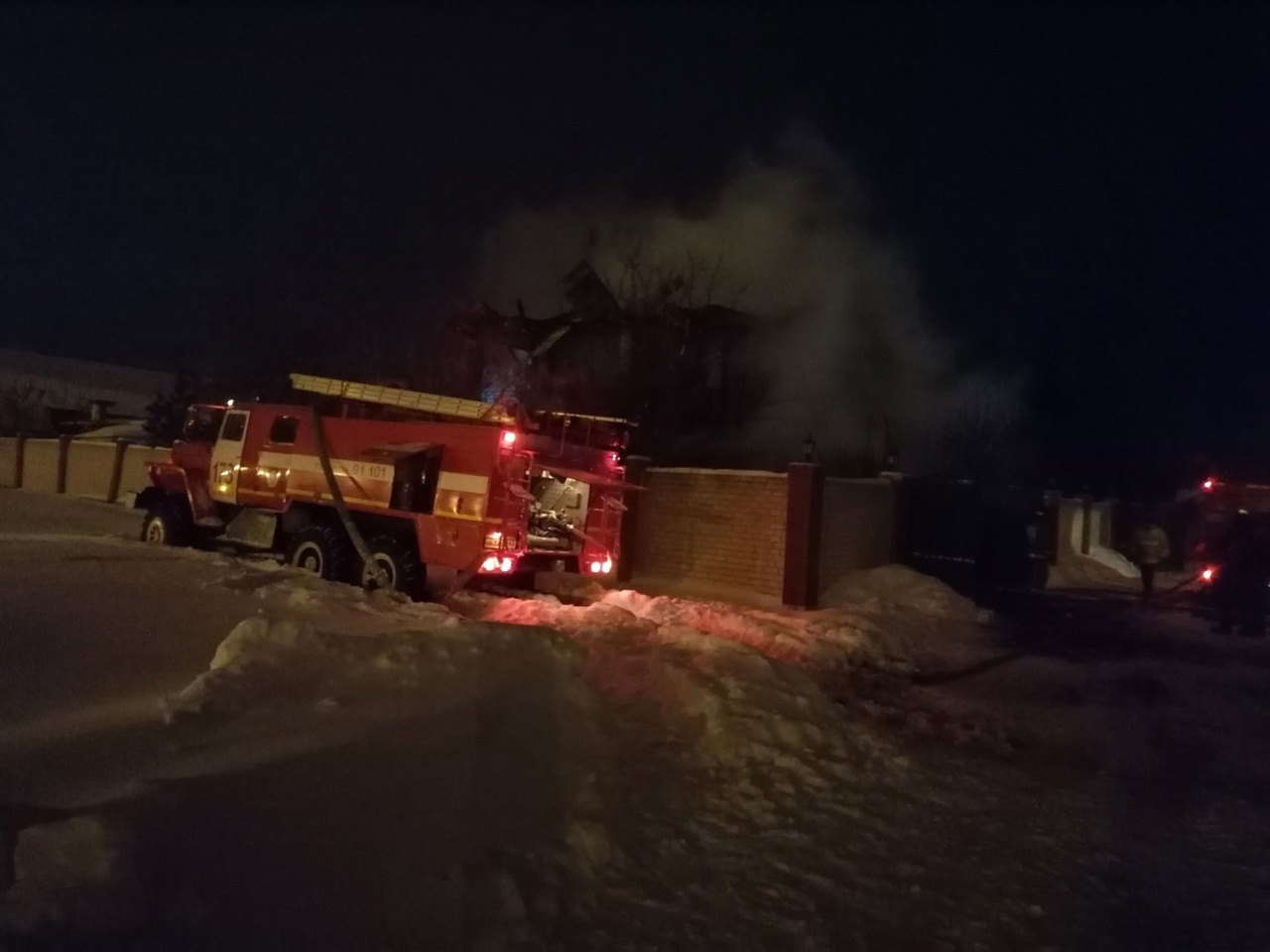 Под Самарой в страшном пожаре погибли 2 человека – Новости Самары и  Самарской области – ГТРК Самара