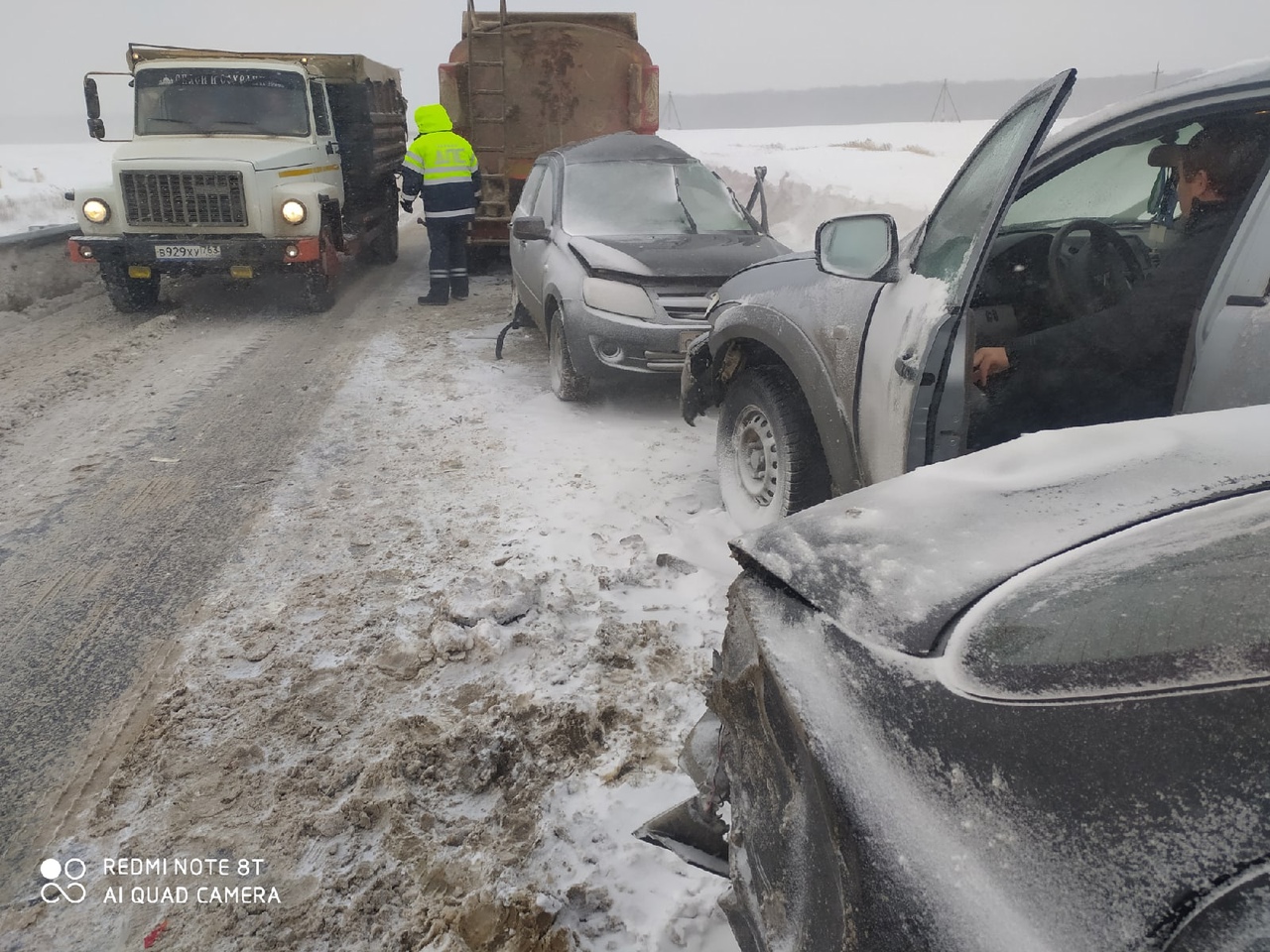 В Самарской области на трассе произошло массовое ДТП с пострадавшими |  19.01.2022 | Самара - БезФормата