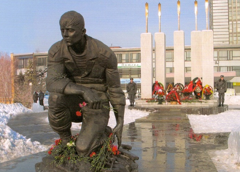 Память улиц. Памятник воинам интернационалистам. Мемориал воинам-афганцам Самара. Памятник воинам интернационалистам в Самаре. Самара мемориал война погибшим в необявленных войнах.